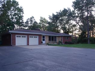 6300 Cascade Rd SE, Grand Rapids, MI 49546