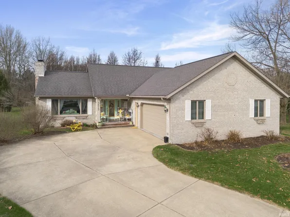 3513 Trophy Ct, West Lafayette, IN 47906