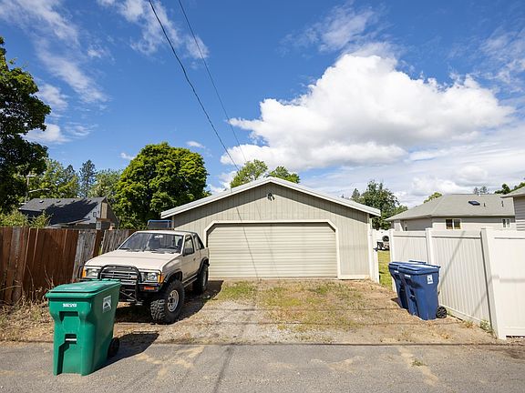 5th image of 6110 N Calispel St