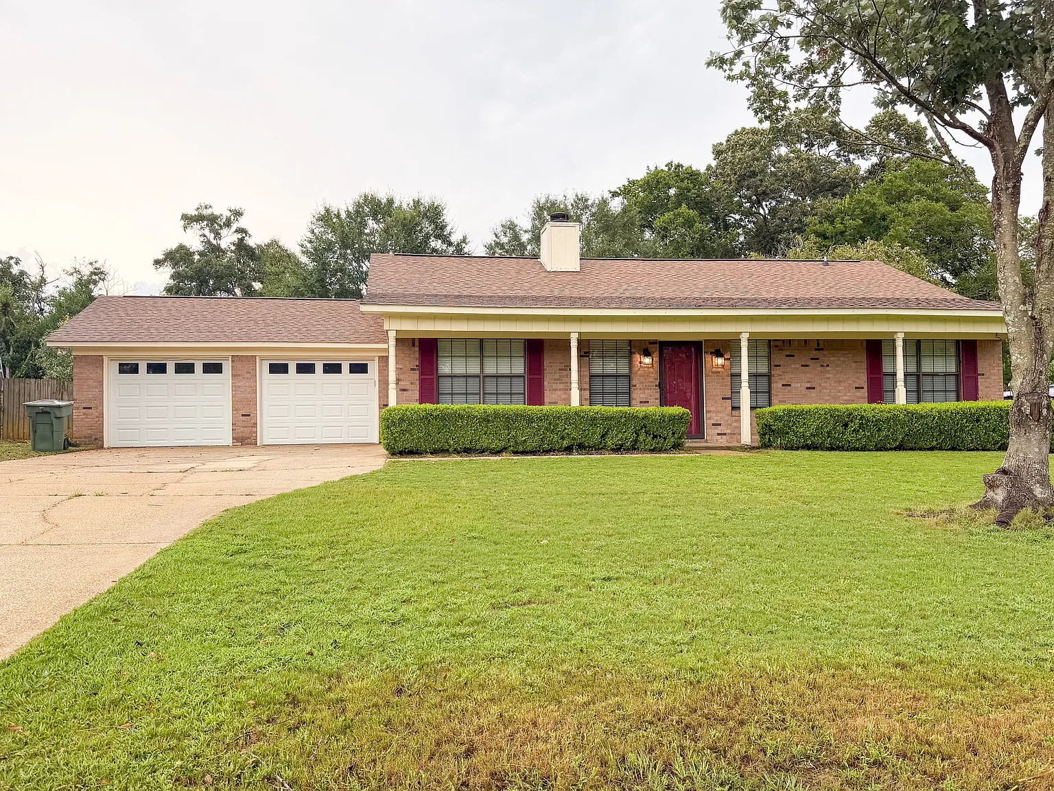 3 bed, 1367 sqft, $600 — Photo 1
