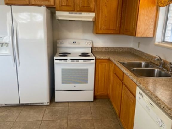 3rd image of 246 S Cherry Hill Dr #248