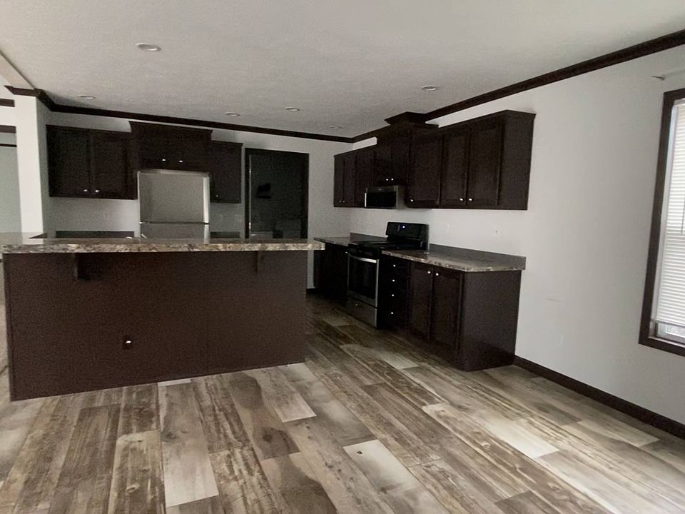 1st image of 14546 Mercury Dr #480