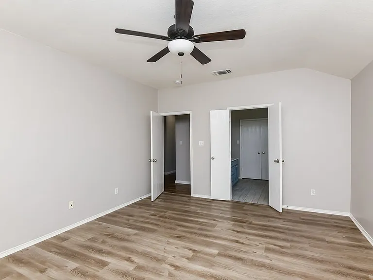 415 Marybeth Dr — Photo 11