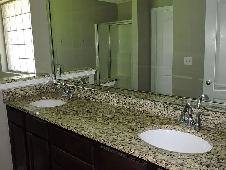 6060 Dunridge Dr — Photo 7