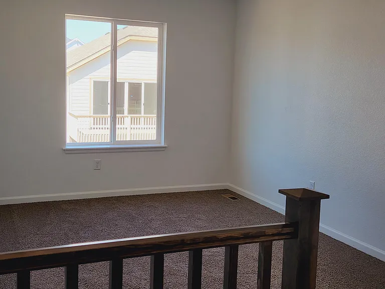 13385 Blue Amber Ct — Photo 11