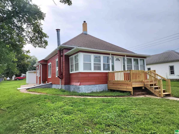 410 S Harrison St, Allen, NE 68710