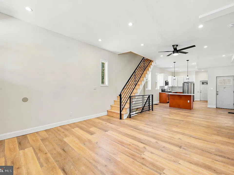 4124 Westminster Ave