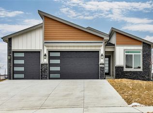 1109 NE Forest Ridge Ct, Ankeny, IA 50021