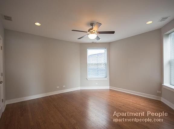 5th image of 6118 N Rockwell St