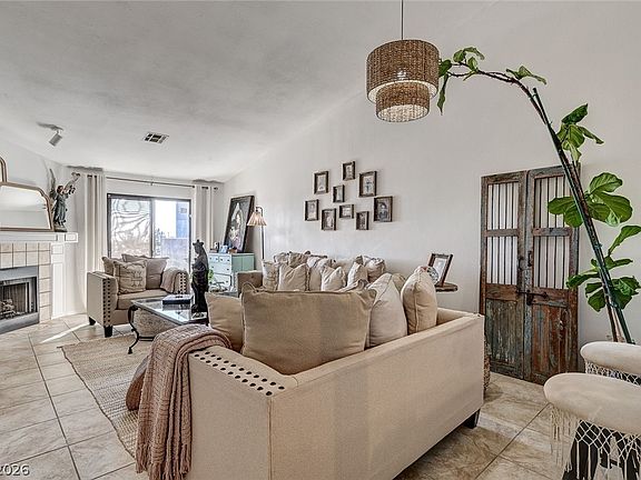 5th image of 216 Yardarm Way