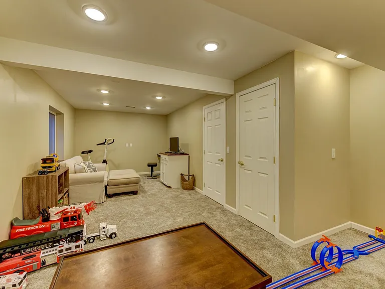 903 Jasmine Pl — Photo 27