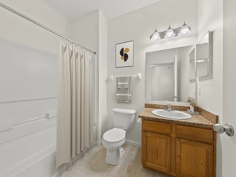 Madden's Pointe — Photo 17