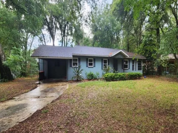 12046 SE 135th Ave, Ocklawaha, FL 32179