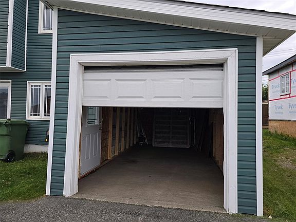 3rd image of 903 Cashin Crescent
