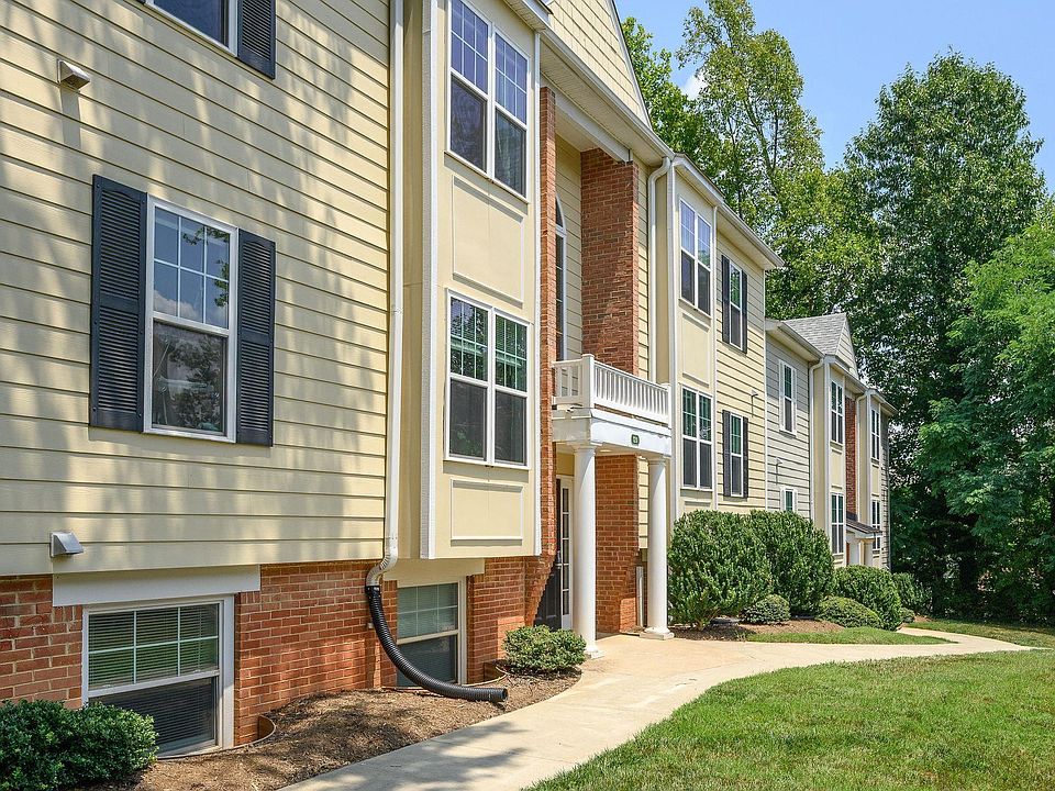 1st image of 1211 Villa Ln Unit E