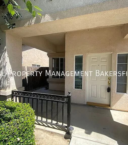 10720 Alexander Falls Ave — Photo 1