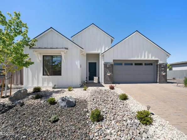 2233 Paint Horse Dr, Reno, NV 89521