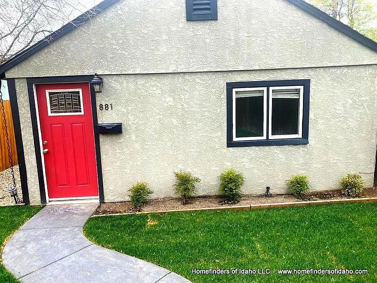 881 N 28th St — Photo 5