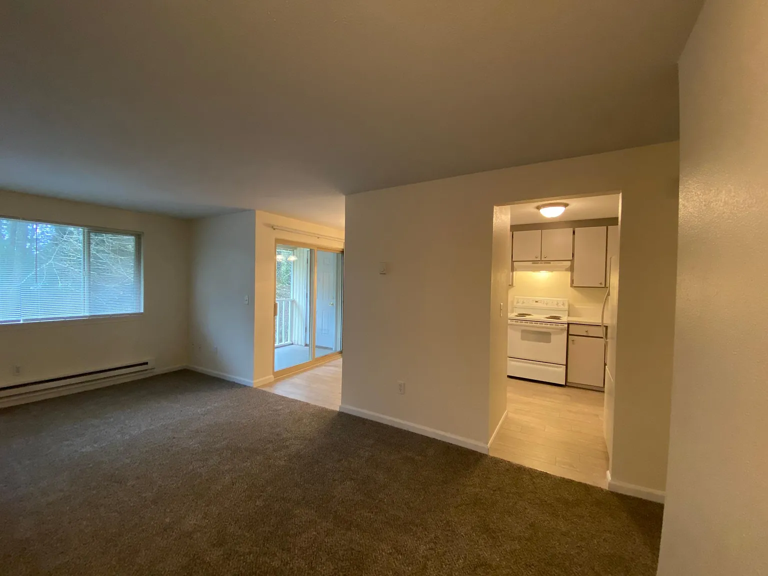 2 bed, $1,295 — Photo 4