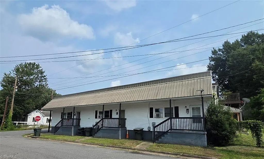 1 bed, 499 sqft, $1,000 — Photo 2