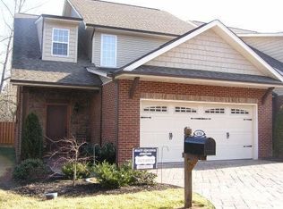 6916 Climbing Ivy Way, Knoxville, TN 37918
