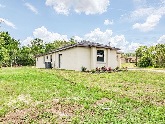 4th image of 12027 Villa Rd