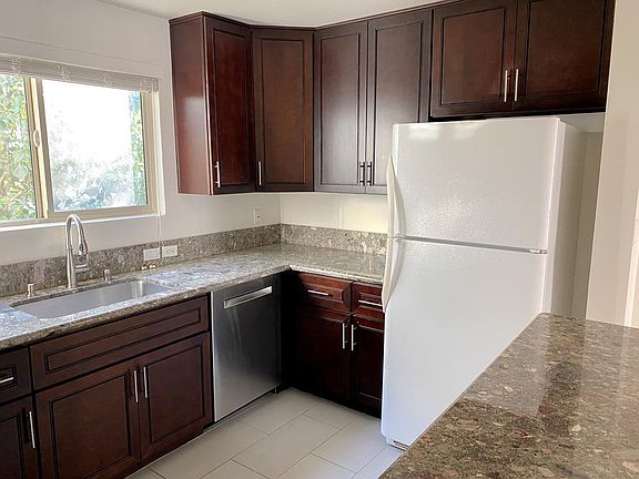 2nd image of 1962 S Beverly Glen Blvd APT 1