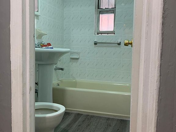 3rd image of 109-28 Saultell Ave Floor 1