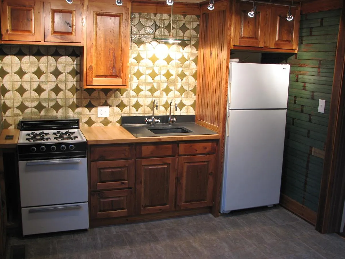 Building Photo - 537 Oglethorpe Ave #5