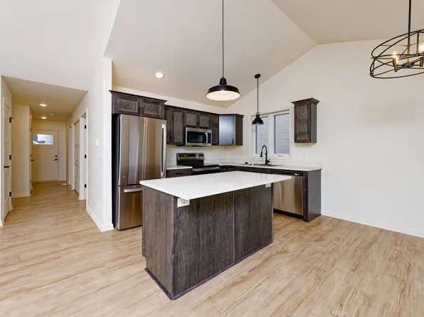 80 Arthurian Way, North Chili, NY 14514