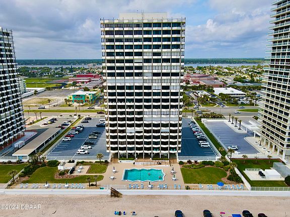 3rd image of 2900 N Atlantic Ave #4050