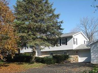 1121 Whig Hwy, Adrian, MI