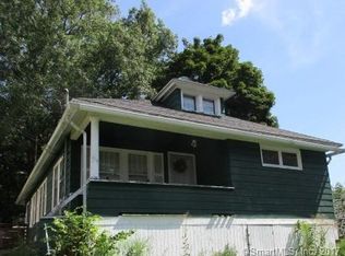 14 Stonington Rd, Norwich, CT 06360