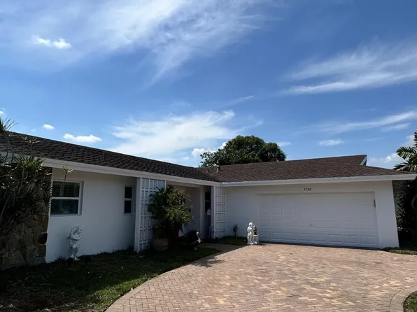 5728 S Bayberry Lane, Tamarac, FL 33319
