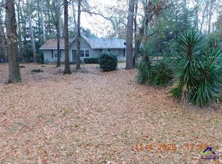 1003 Greenwood Dr, Perry, GA 31069