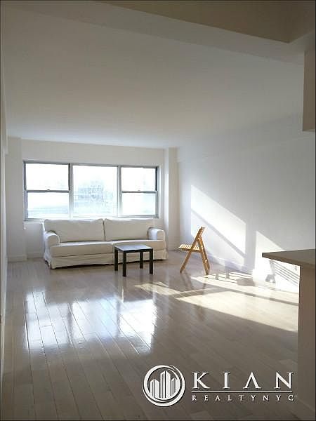 1st image of 333 E 46th St APT 7H