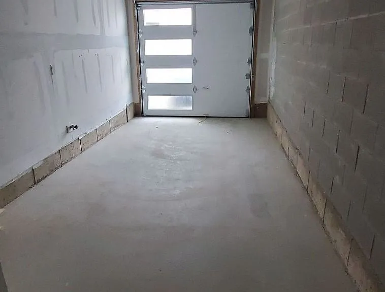 1554 Moonseed Pl — Photo 32