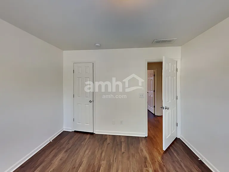 2264 Monthemer Cove Dr — Photo 19