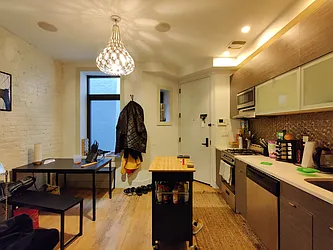 Rented by Signature Property Realty