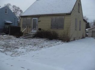 16208 Carse Ave, Harvey, IL 60426