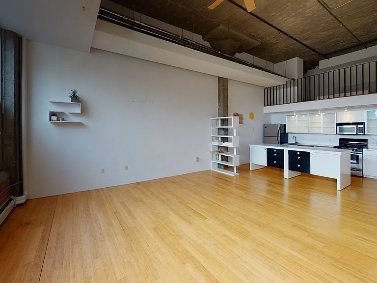 156 Porter St #350 — Photo 3