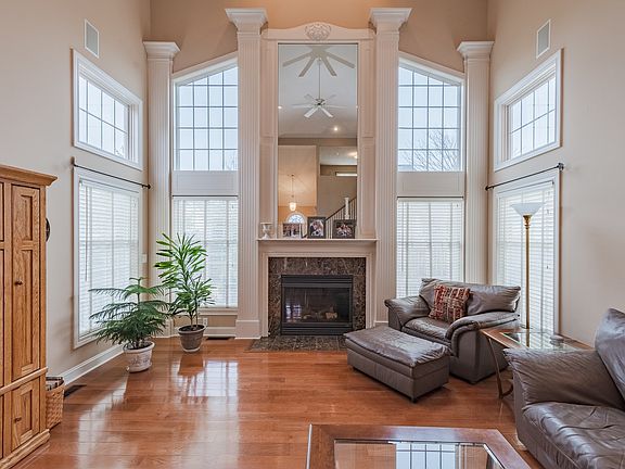 2nd image of 3603 Baldocchi Dr