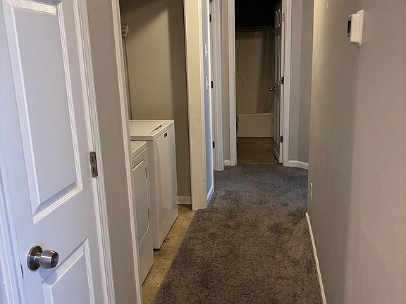 5th image of 366 Glenmoor Pl