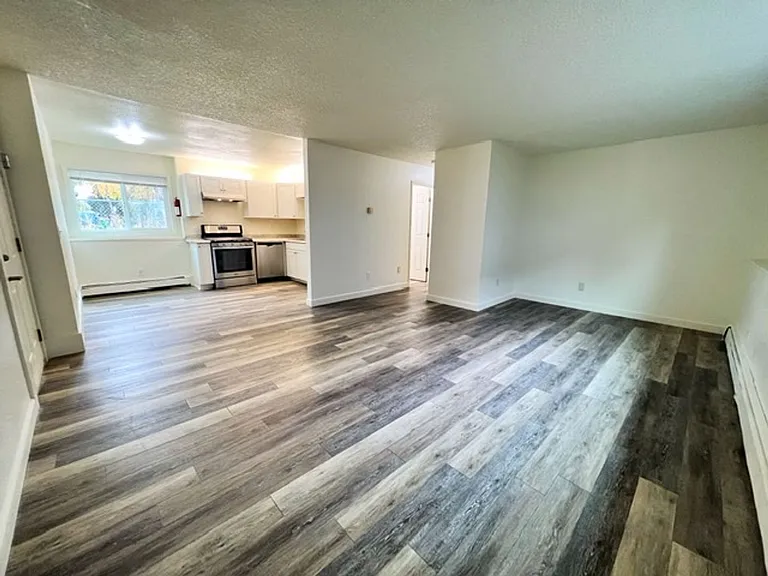 1555 Latouche St — Photo 25