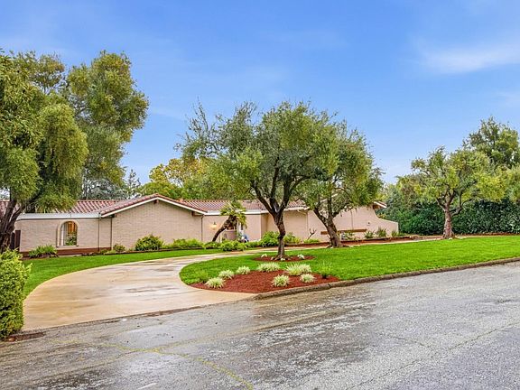 4th image of 14660 Gallant Fox Way