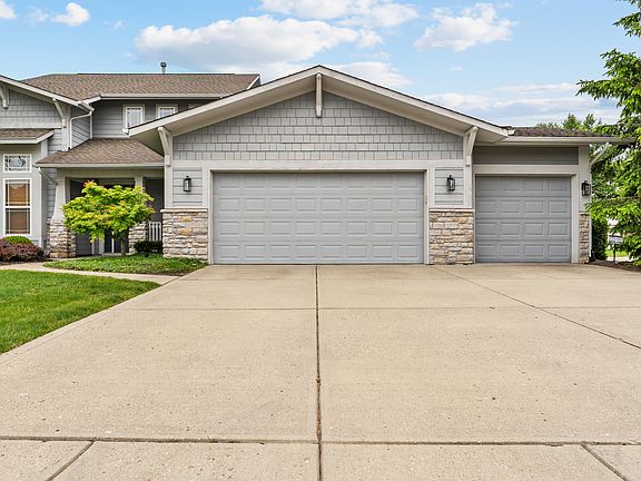 4th image of 8506 New Heritage Dr