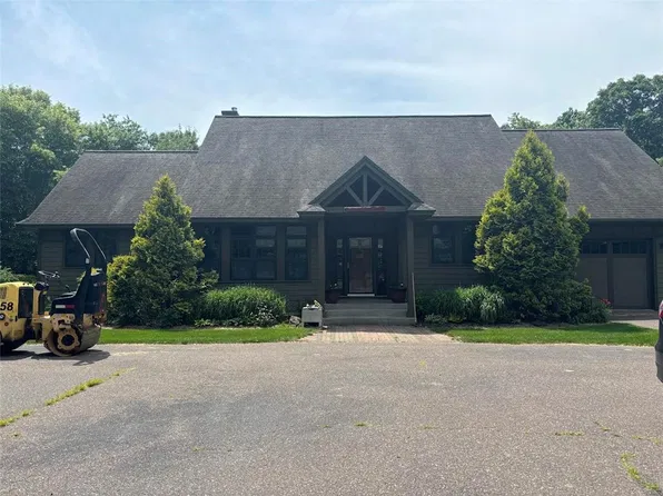 9020 S Stonebrook Drive, Eleva, WI 54738