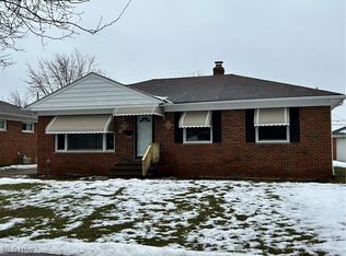 4049 Ascot Ln, Warrensville Heights, OH