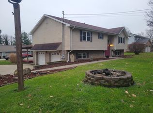 1125 Eisenhower St, Morgantown, WV 26505