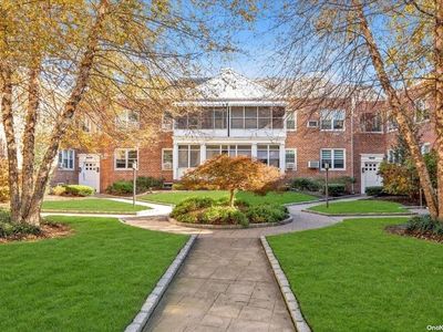 1367 Broadway #B-10, Hewlett, NY, 11557